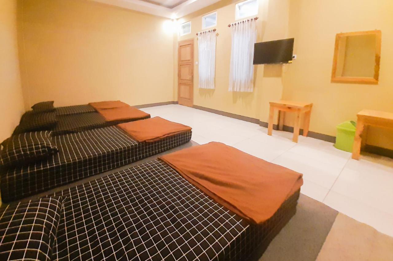 Delvia Bromo Homestay Mitra Reddoorz 파수루안 외부 사진